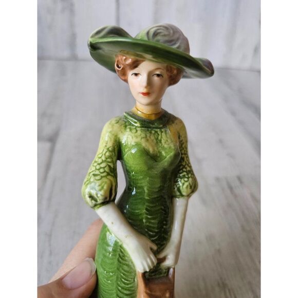 Goebel AS IS green lady Victorian 1628321 Germany figurine - Picture 8 of 9
